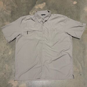 Men's Gray Short Sleeve Shirt